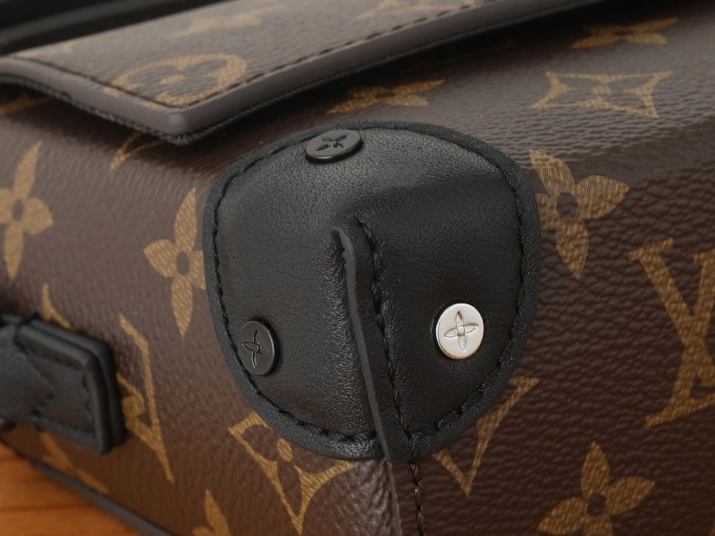 LV Satchel bags 4233H-2600