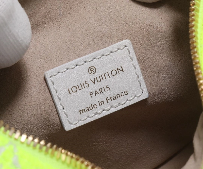 LV Satchel bags 4233H-2607