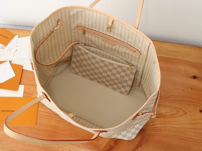 LV Shopping Bags 4233H-2611