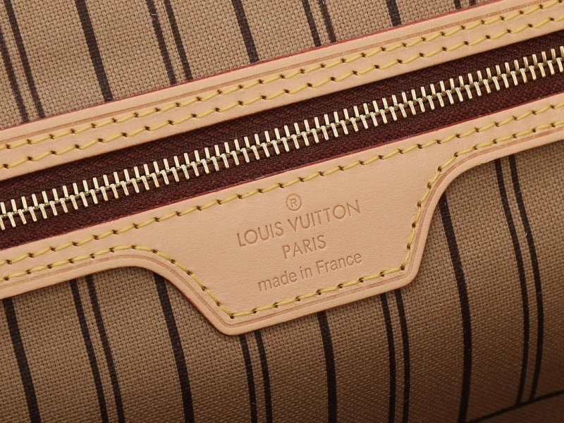 LV Shopping Bags 4233H-2612