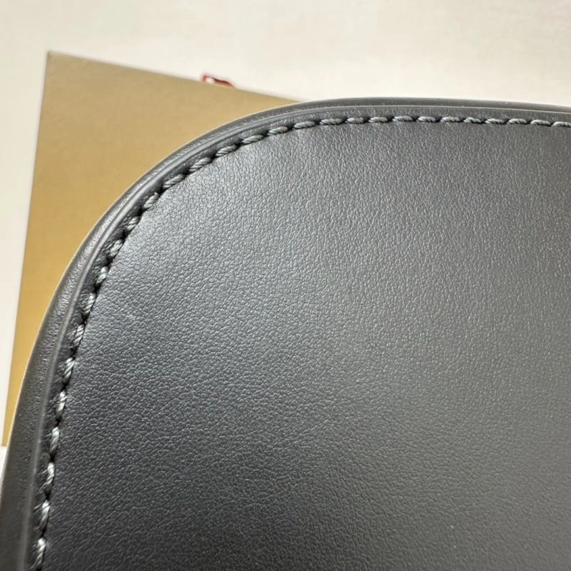 Burberry Backpacks 4237C-0001