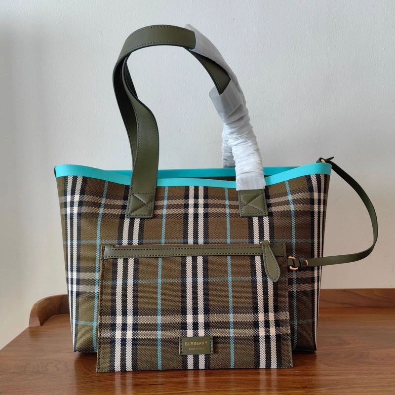 Burberry Shopping Bags 4237C-0051