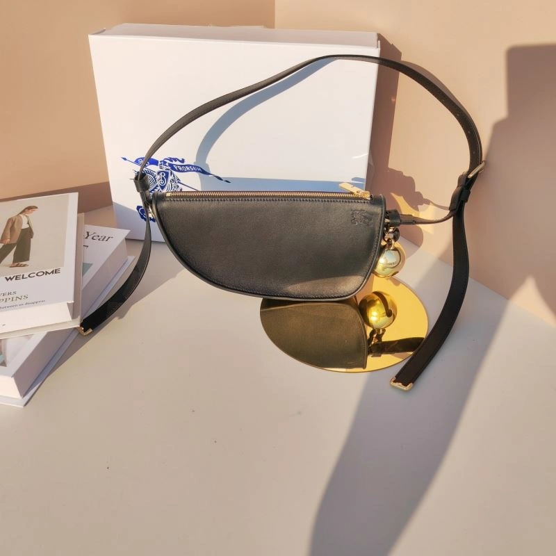 Burberry Top Handle Bags 4237C-0088