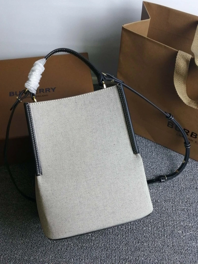 Burberry Bucket Bags 4237F-0097