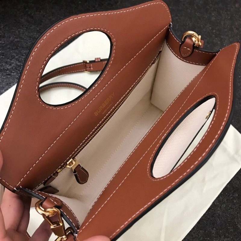 Burberry Top Handle Bags 4237F-0102