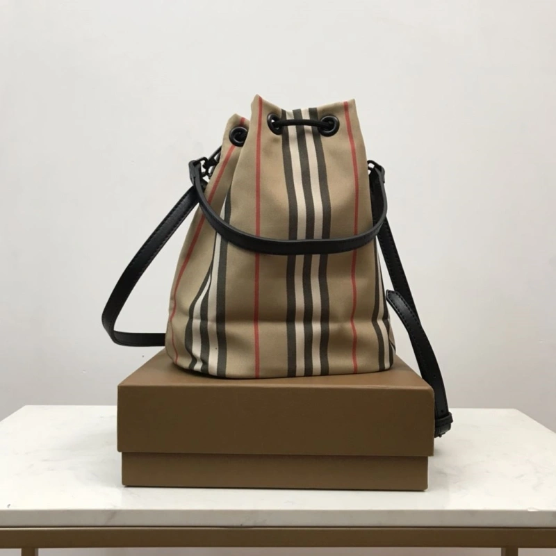Burberry Bucket Bags 4237F-0111