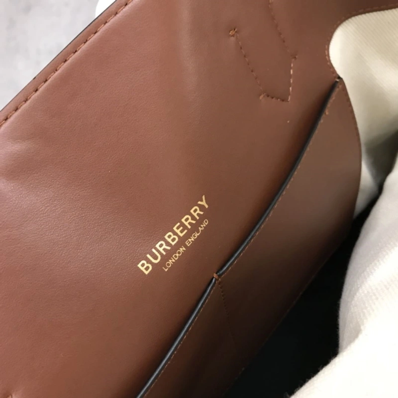 Burberry Shopping Bags 4237F-0115