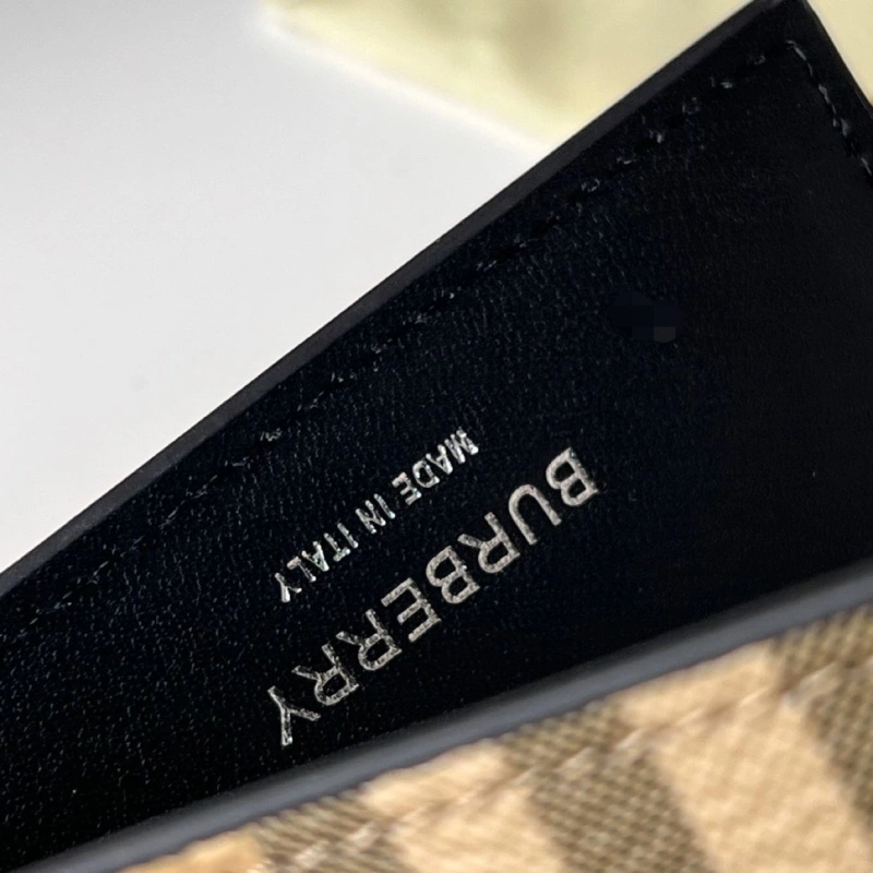 Burberry Wallets 4237F-0122