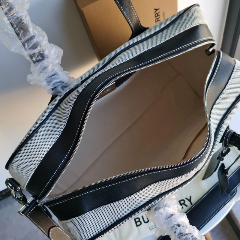 Mens Burberry Briefcases 4237F-0127