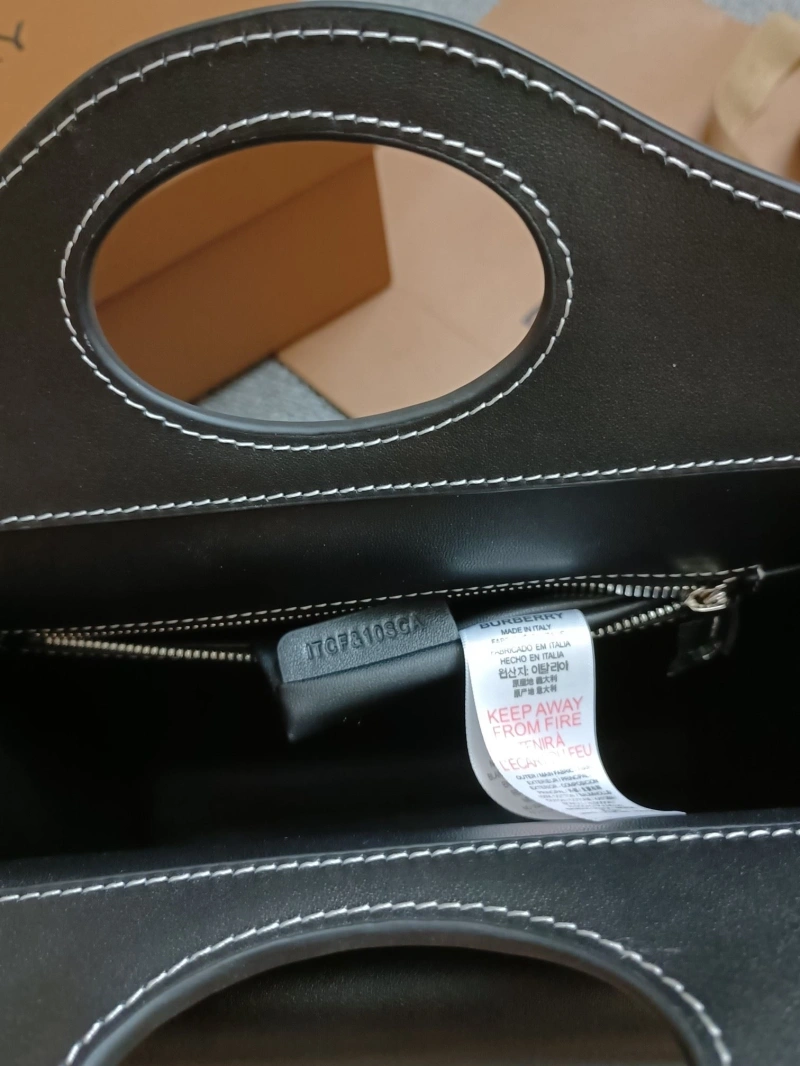 Burberry Top Handle Bags 4237F-0131
