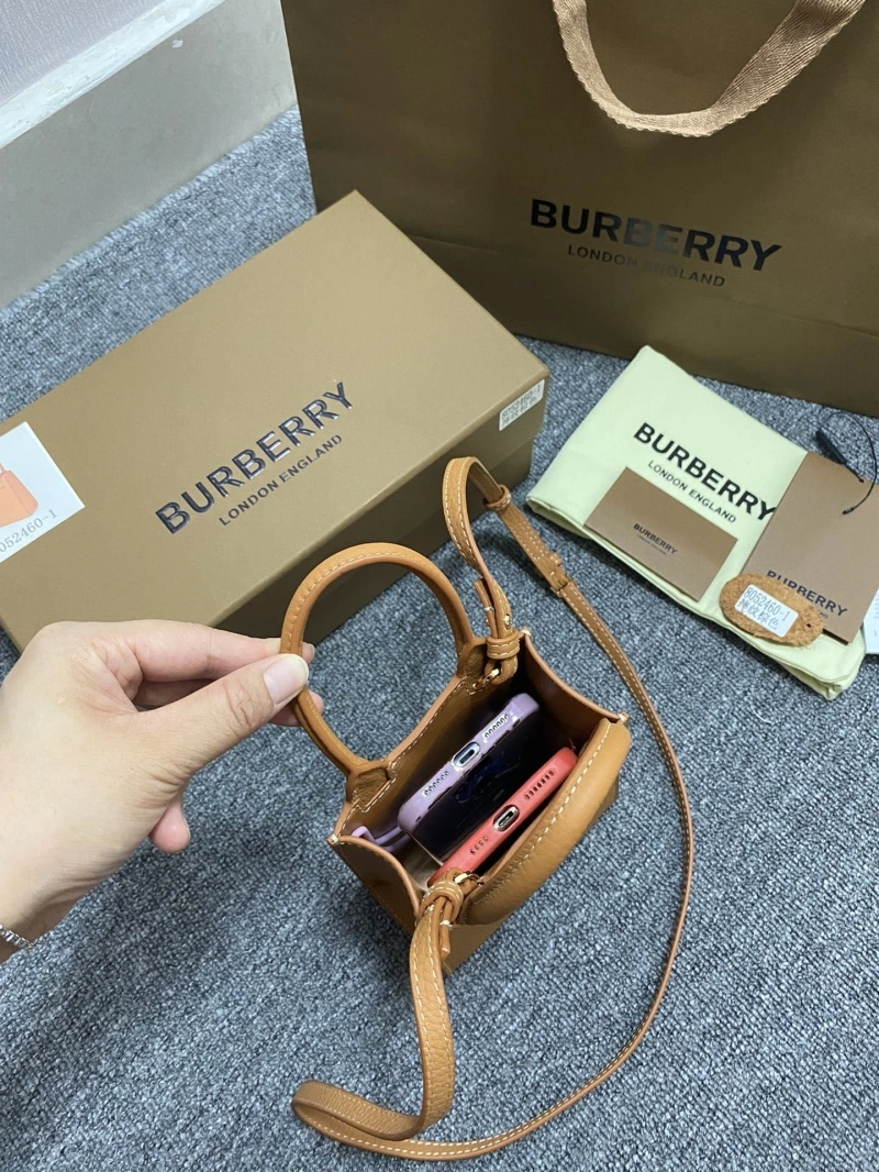 Burberry Top Handle Bags 4237F-0133