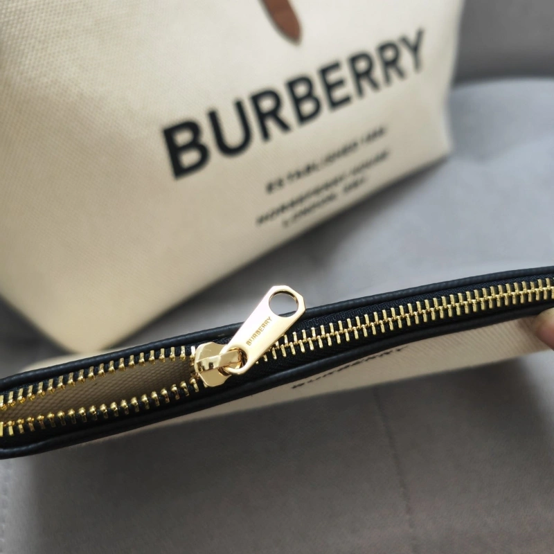 Burberry Top Handle Bags 4237F-0147