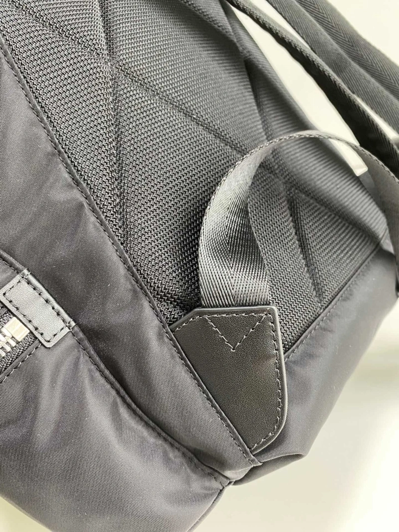 Burberry Backpacks 4237F-0197