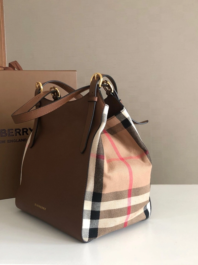 Burberry Shopping Bags 4237F-0200