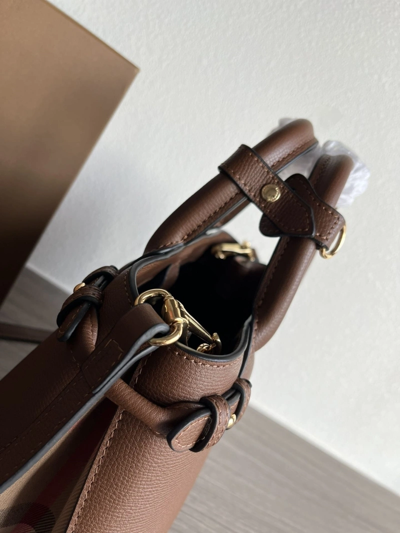 Burberry Top Handle Bags 4237F-0204