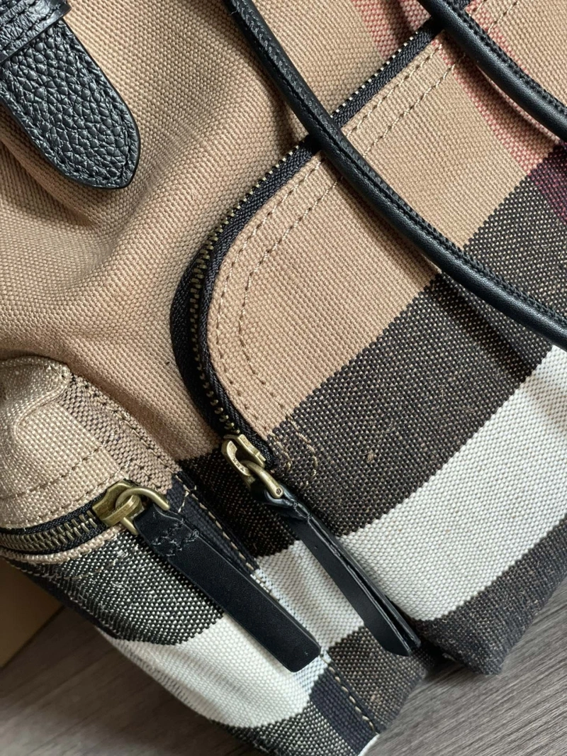 Burberry Backpacks 4237F-0216