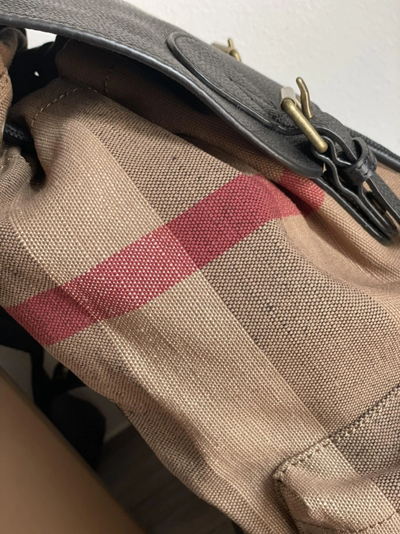 Burberry Backpacks 4237F-0216