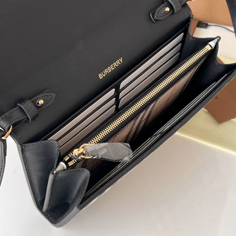 Burberry Wallets 4237F-0256