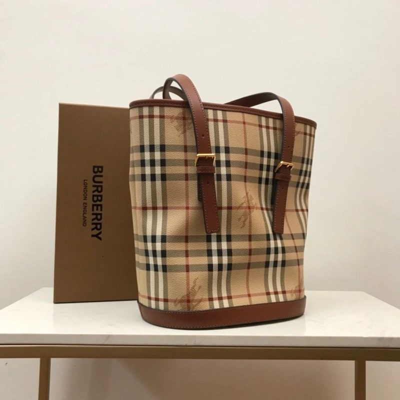 Burberry Shopping Bags 4237F-0260