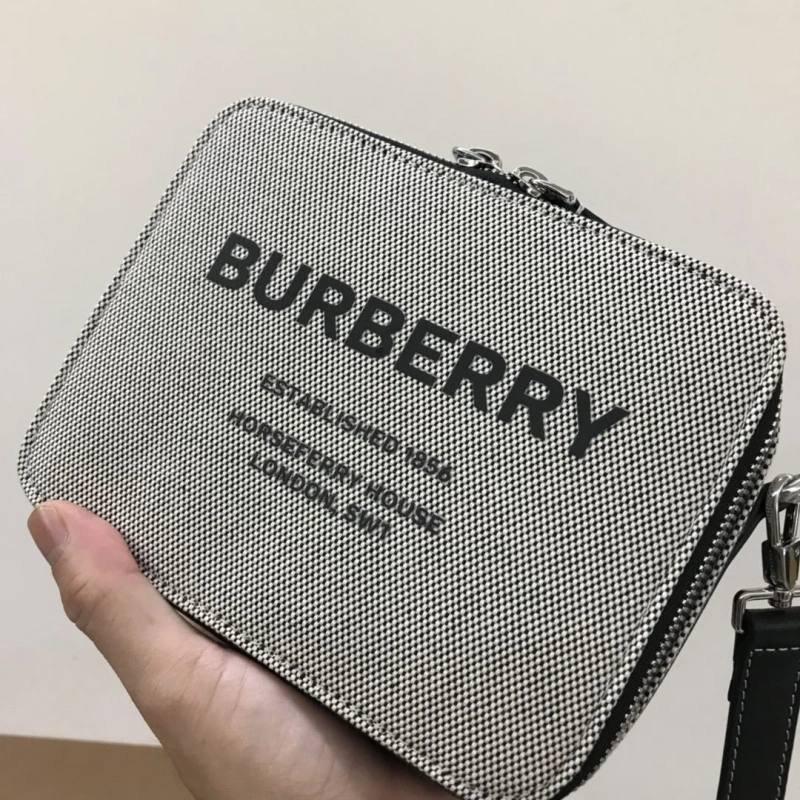 Burberry Top Handle Bags 4237F-0263