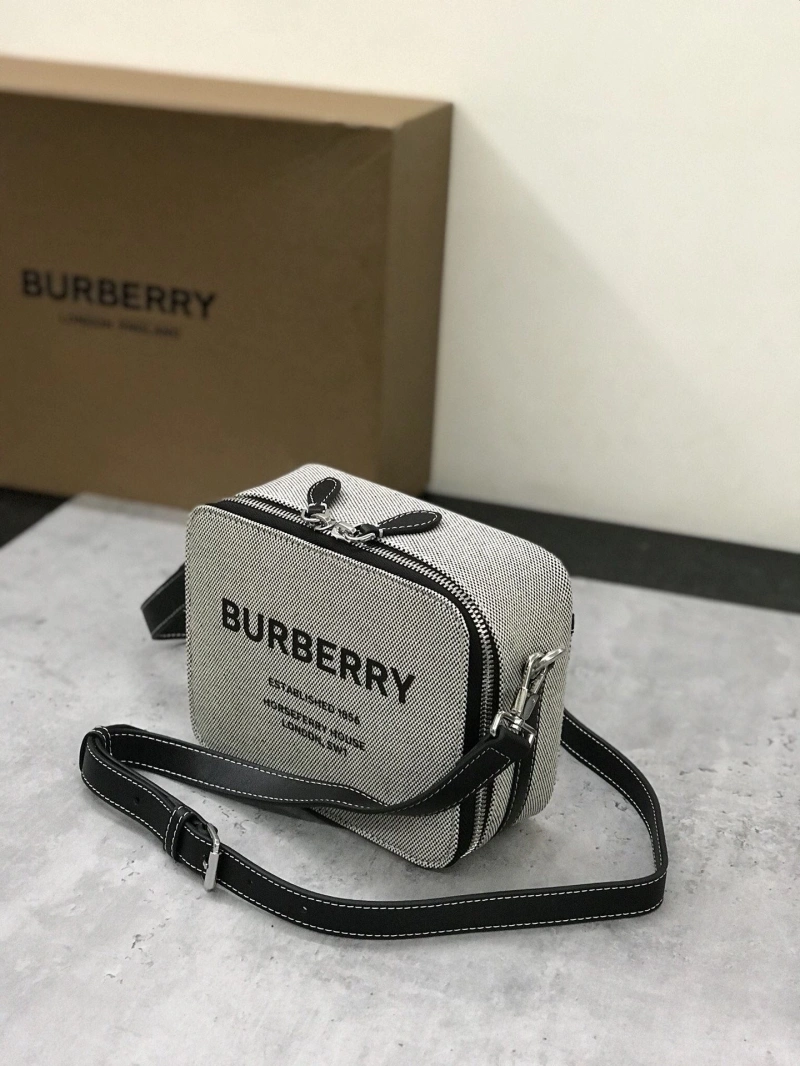Burberry Top Handle Bags 4237F-0263