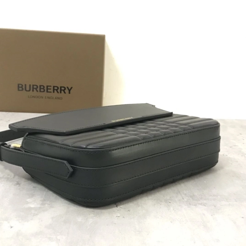 Burberry Top Handle Bags 4237F-0267