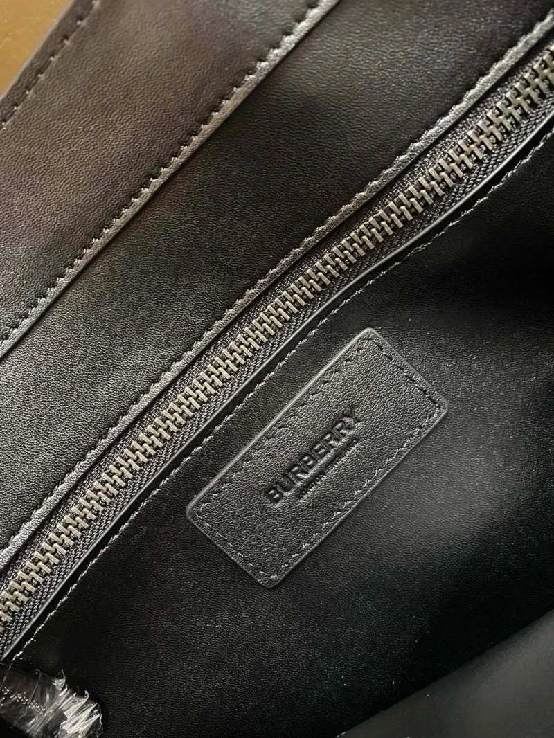 Burberry Shopping Bags 4237F-0277