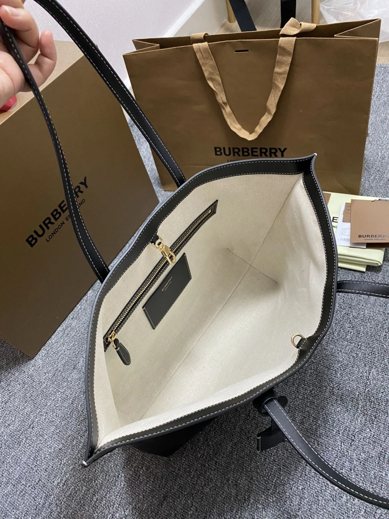 Burberry Shopping Bags 4237F-0287
