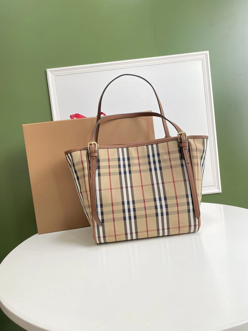 Burberry Shopping Bags 4237F-0305