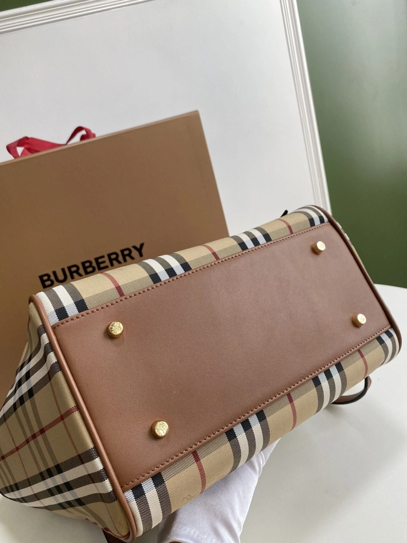 Burberry Shopping Bags 4237F-0305