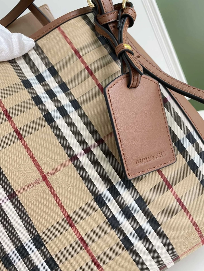 Burberry Shopping Bags 4237F-0309