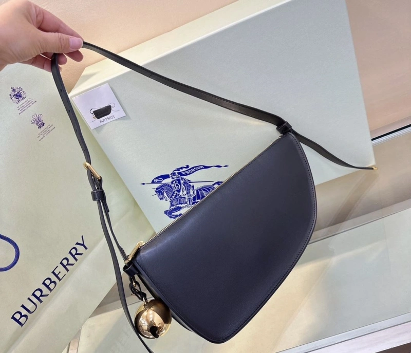 Burberry Top Handle Bags 4237F-0330