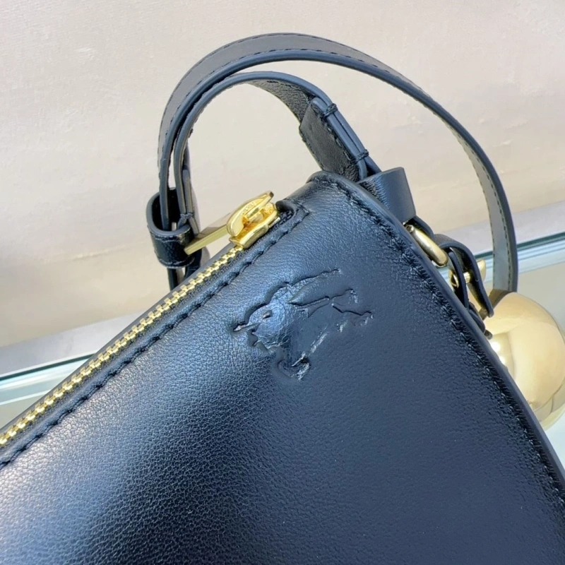 Burberry Top Handle Bags 4237F-0330