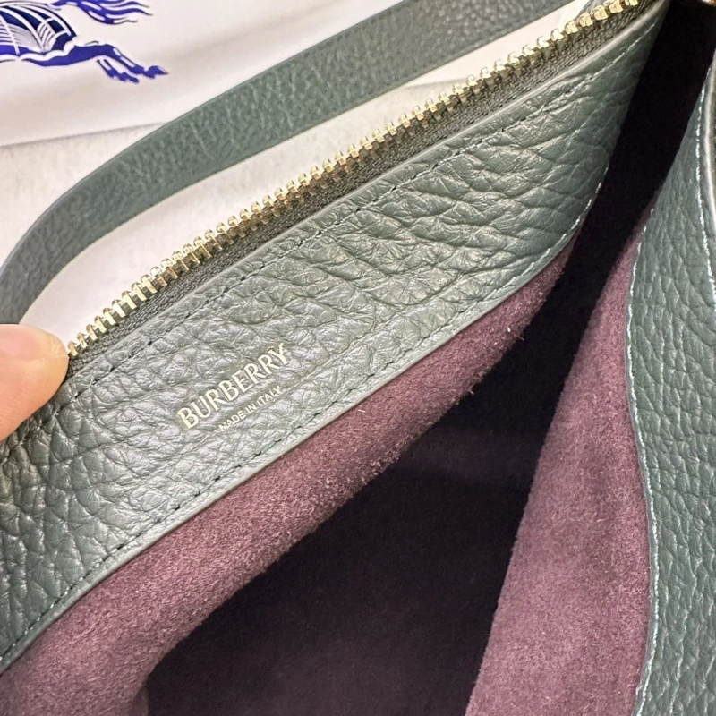 Burberry Top Handle Bags 4237F-0333