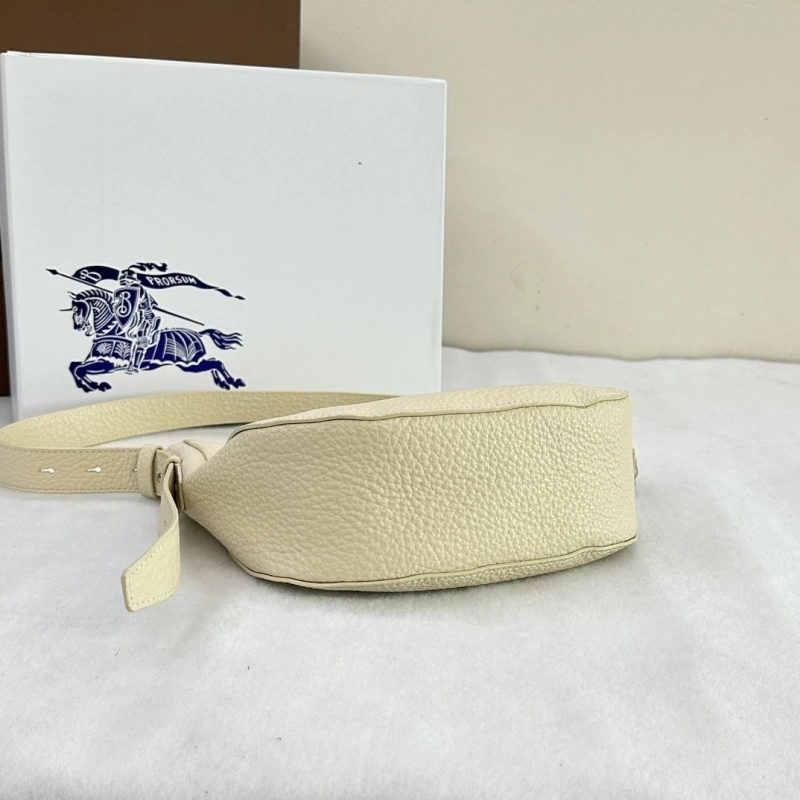 Burberry Top Handle Bags 4237F-0335