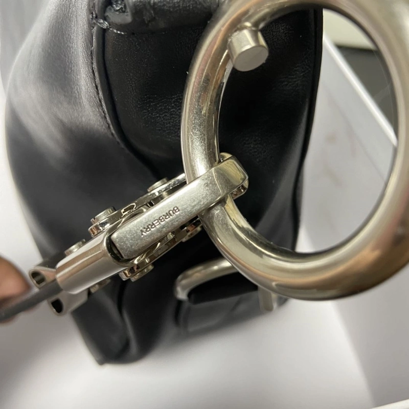 Burberry Top Handle Bags 4237F-0338