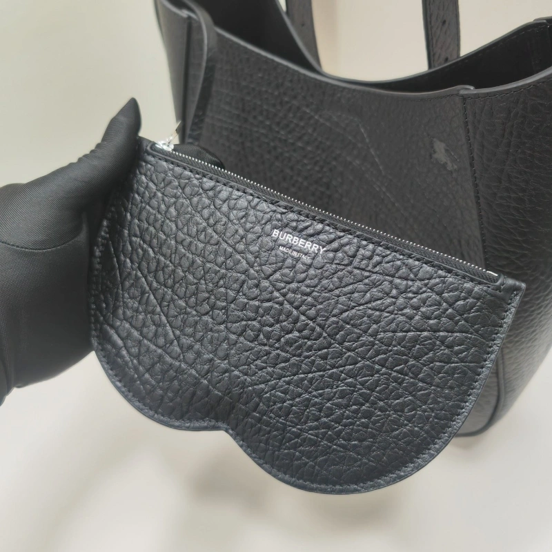 Burberry Top Handle Bags 4237F-0341