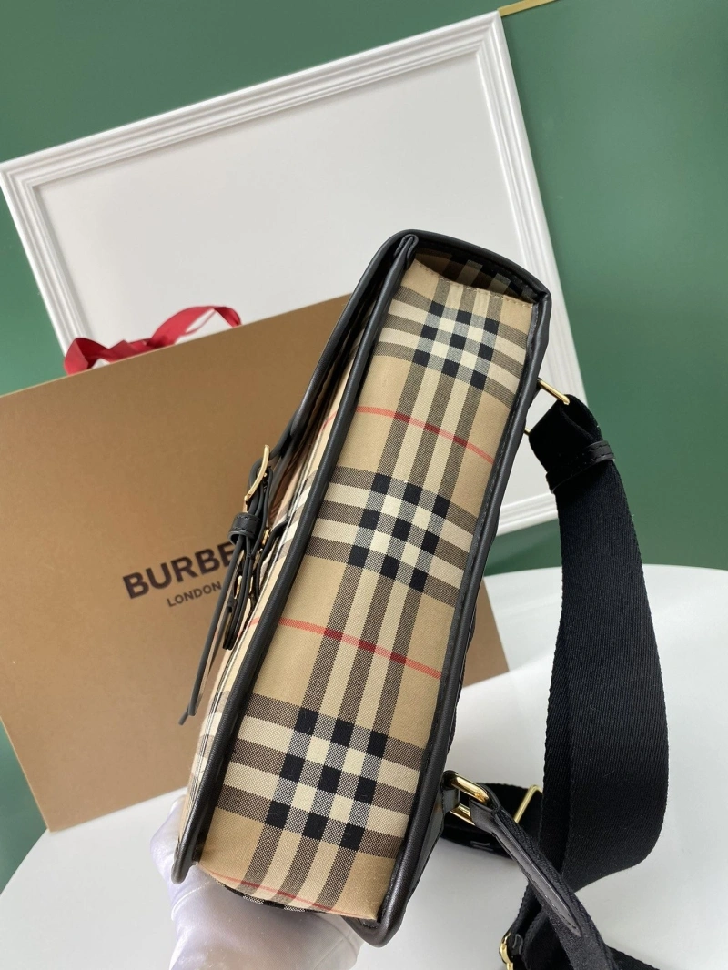 Burberry Backpacks 4237F-0364