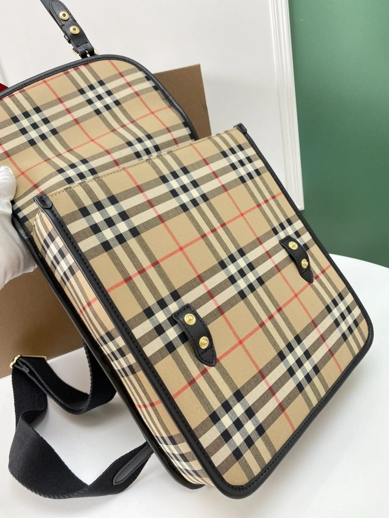 Burberry Backpacks 4237F-0364