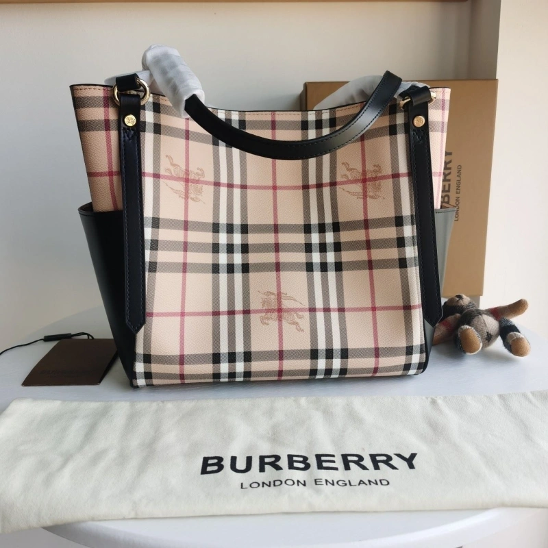 Burberry Shopping Bags 4237F-0377