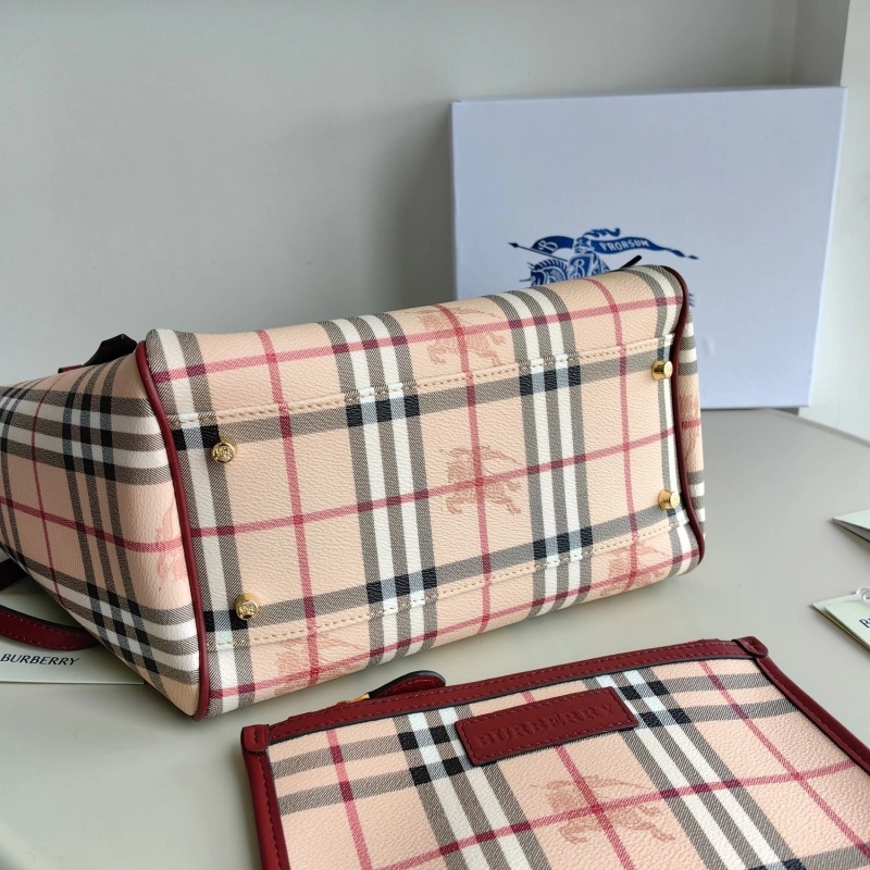 Burberry Shopping Bags 4237F-0382