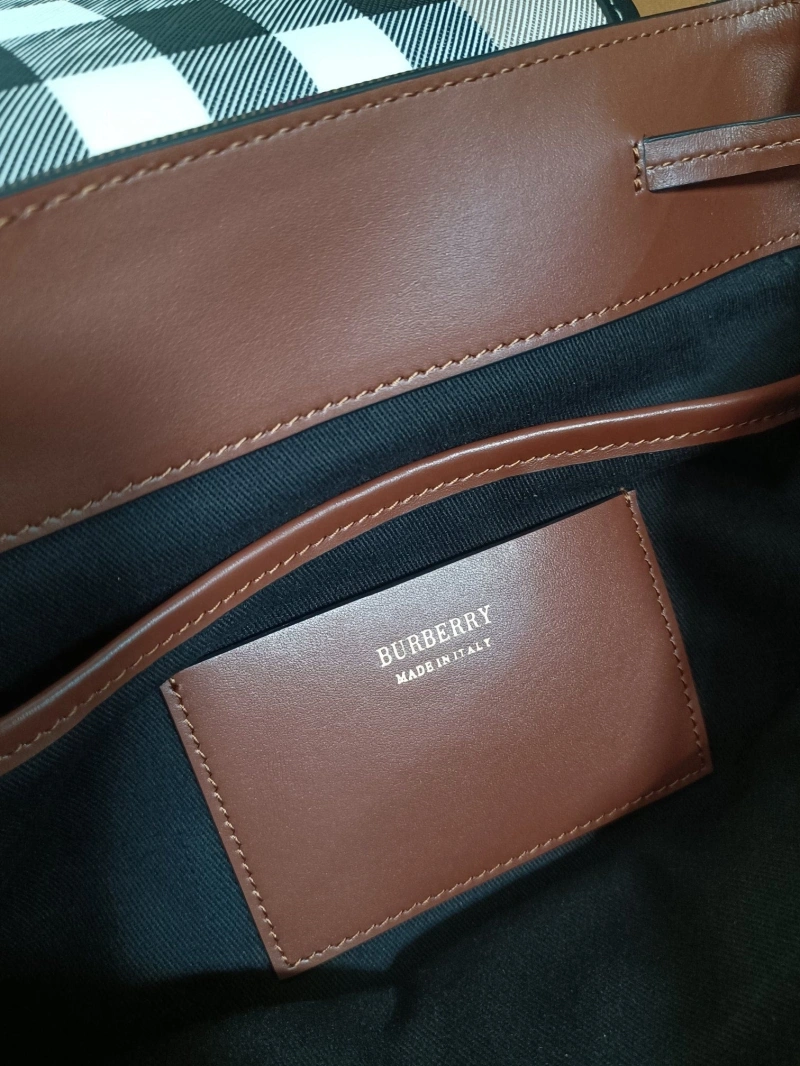 Burberry Backpacks 4237F-0383