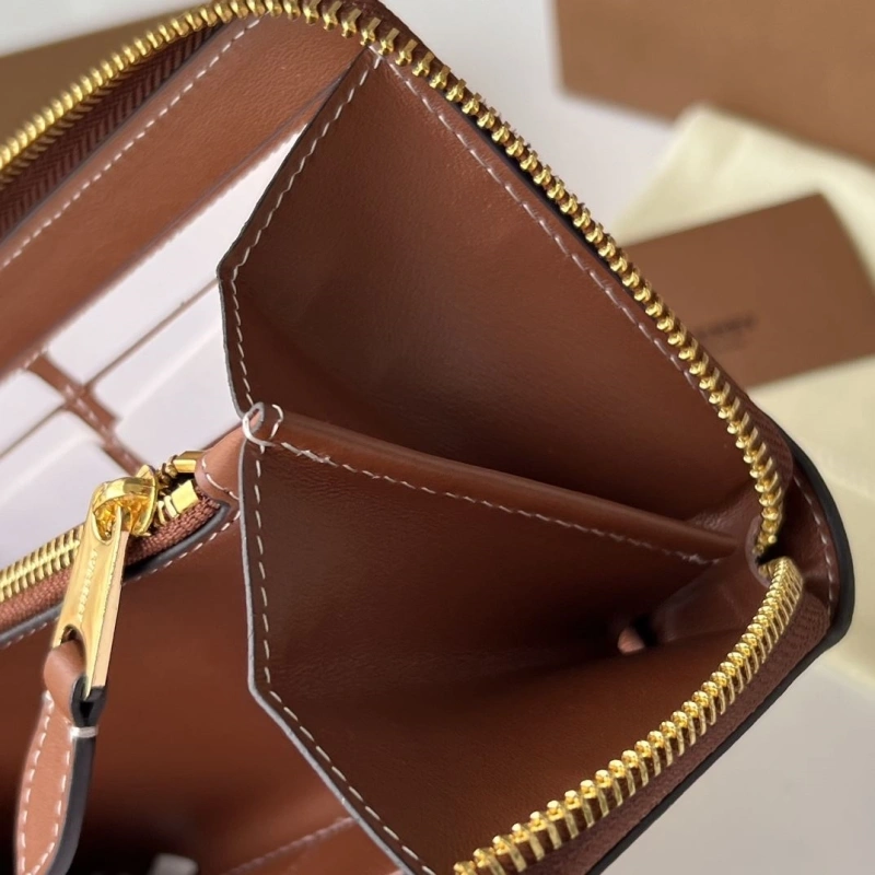 Burberry Wallets 4237F-0408