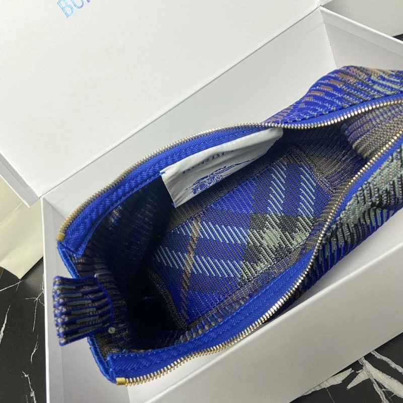 Burberry Top Handle Bags 4237F-0423