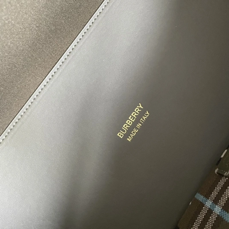 Burberry Shopping Bags 4237F-0450