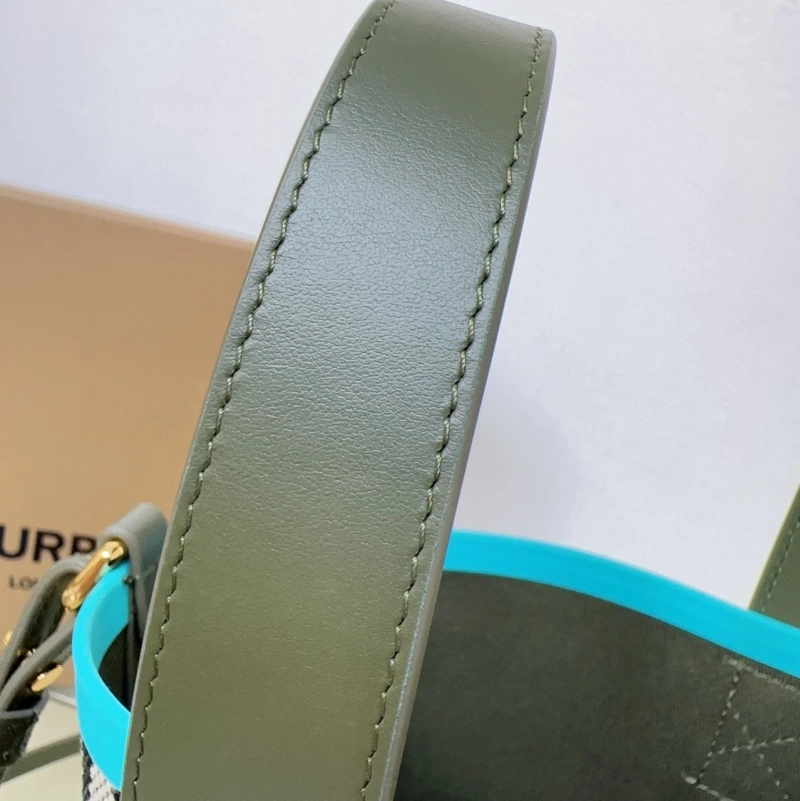 Burberry Top Handle Bags 4237F-0452