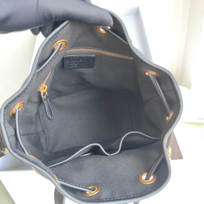 Burberry Bucket Bags 4237F-0473