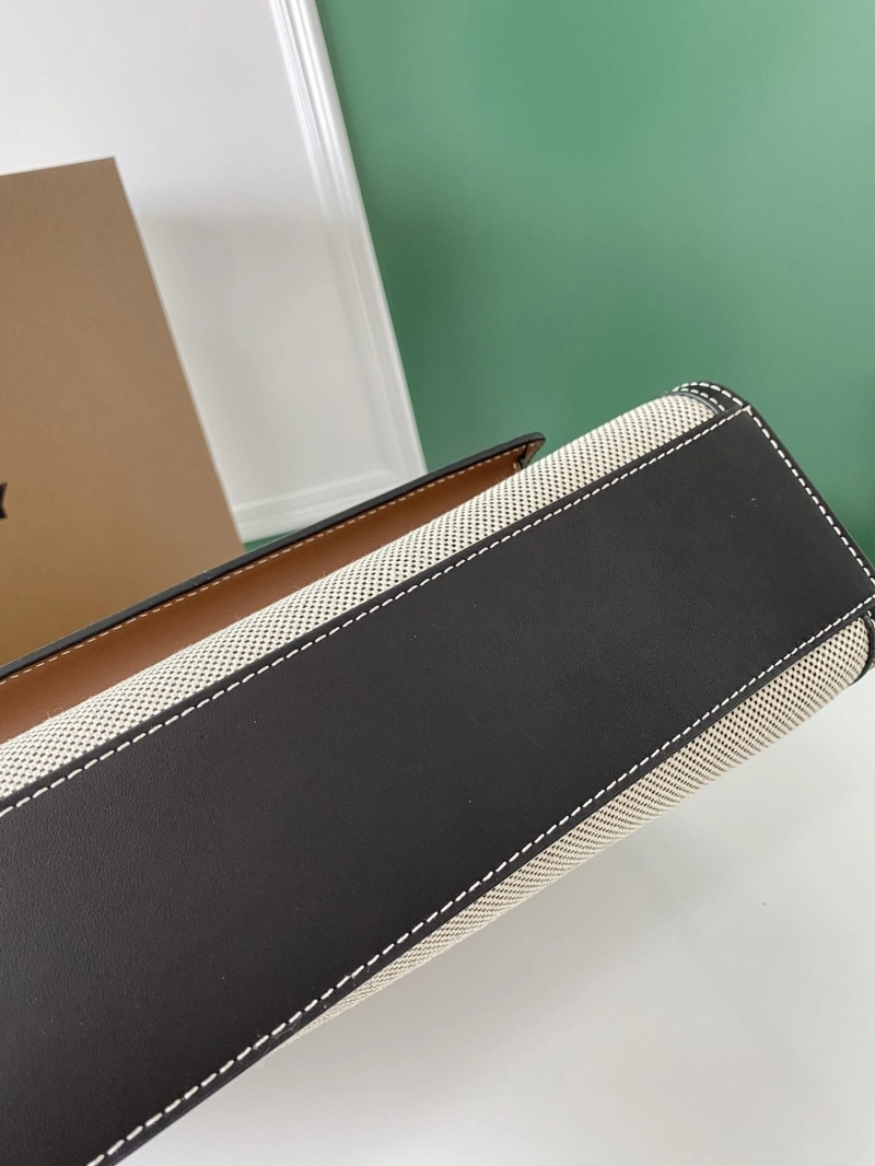 Burberry Top Handle Bags 4237F-0492