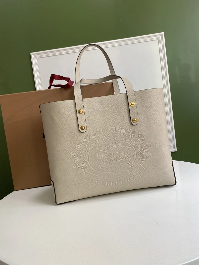 Burberry Shopping Bags 4237F-0495