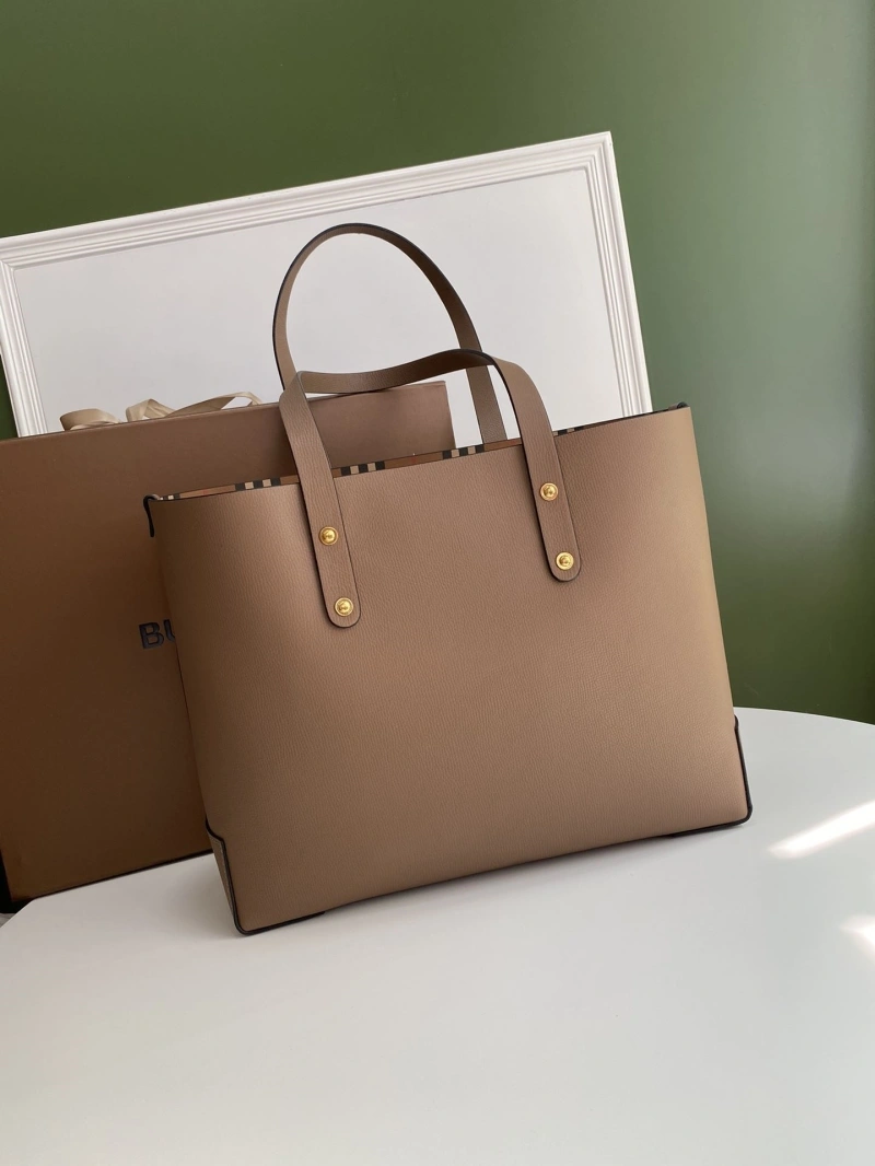 Burberry Shopping Bags 4237F-0497